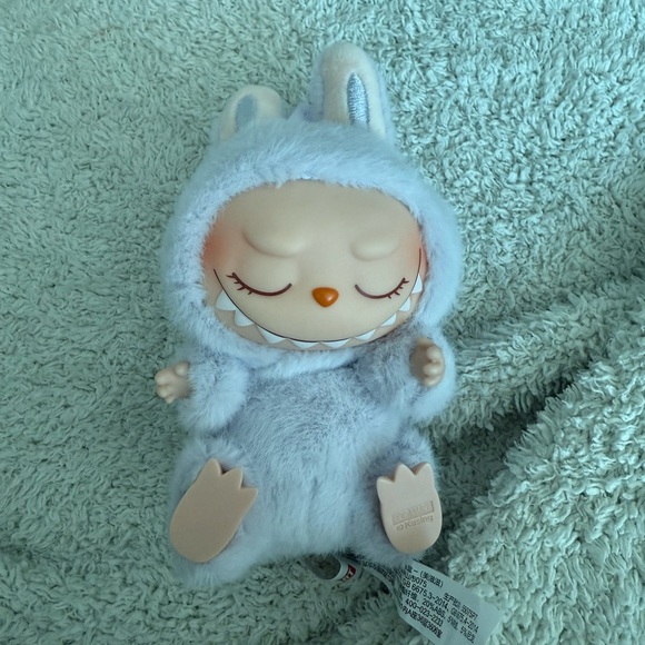 Zizi labubu - authentic - Picture 14 of 16